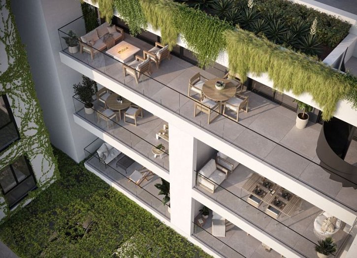 Modern apartment 100 m from beach