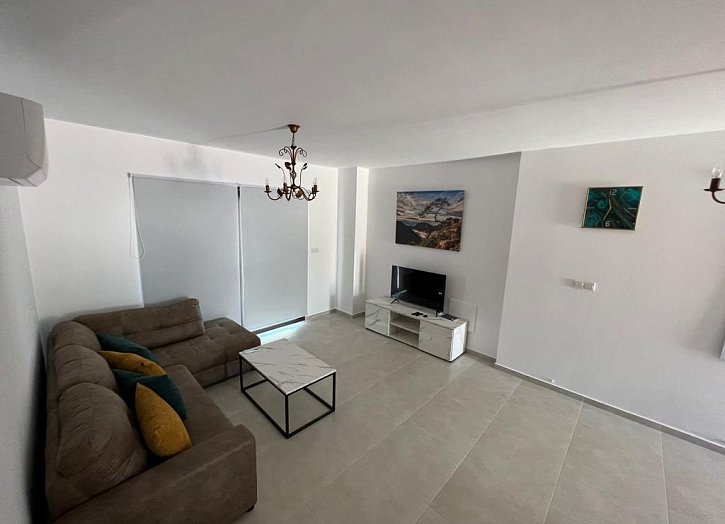 Semihouse 300m from beach