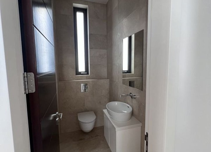 Luxury Seafront villa in 5* resort