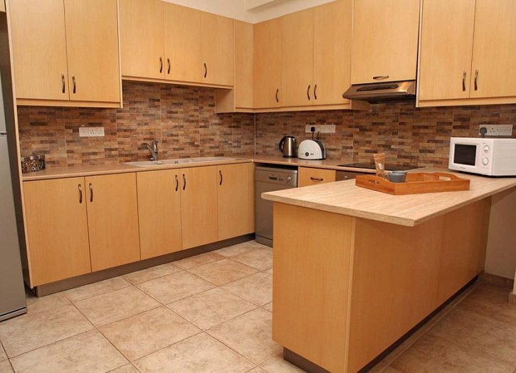 Golf Bungalow with 4th fairway view