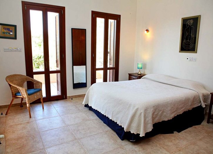 Golf Bungalow with 4th fairway view