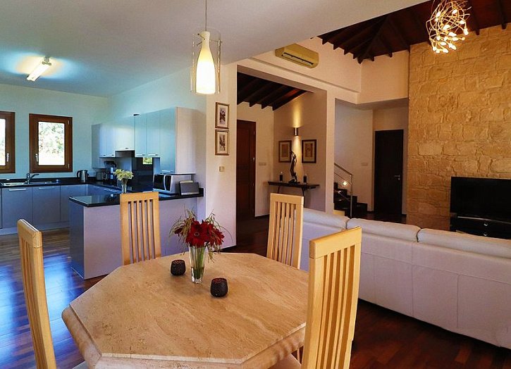 Luxusvilla in einem Golf-Spa-Resort
