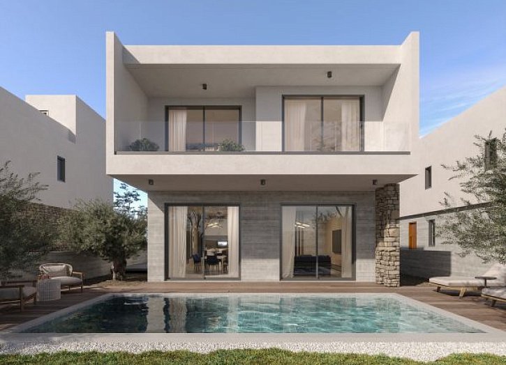 Modern villa close to city