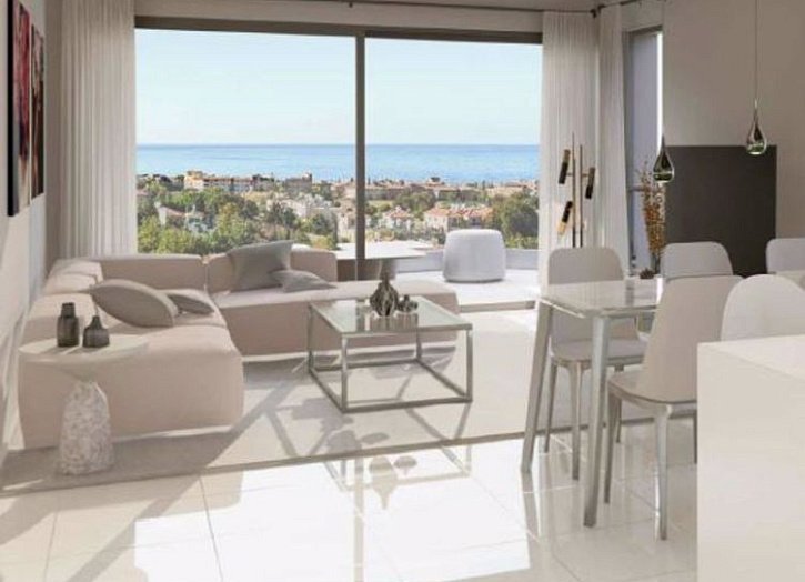 Terraced house in club resort with sea view
