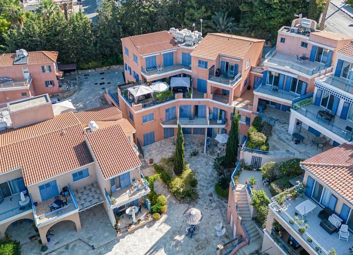 Reihenhaus in einer Anlage, 300 m vom Strand entfernt