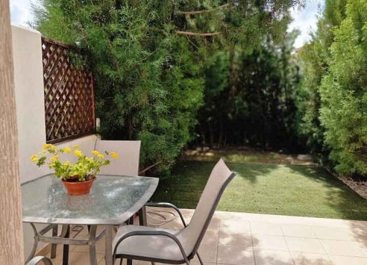 Townhouse in gated Elysia Park resort