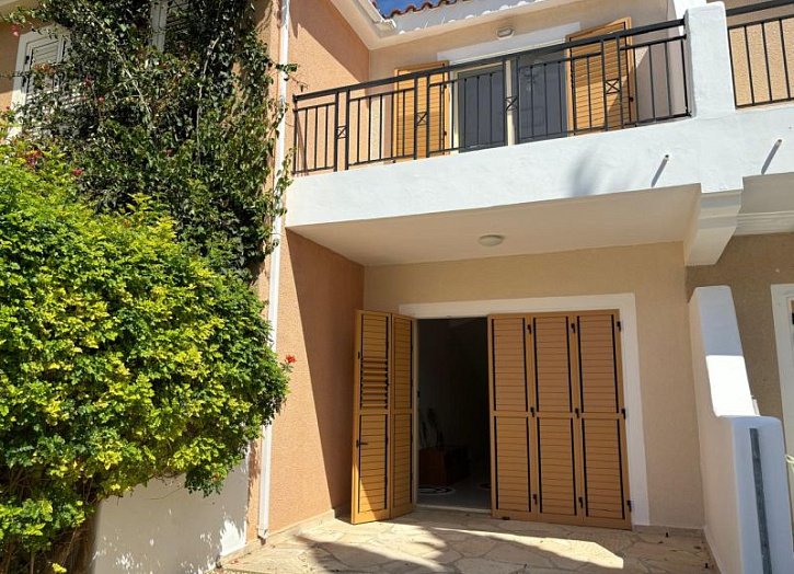 Longterm rent. Townhouse on TOK