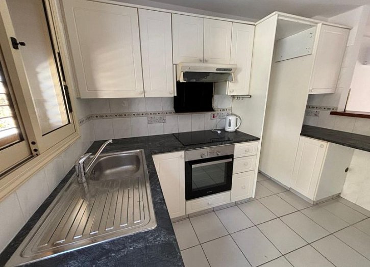 Longterm rent. Townhouse on TOK