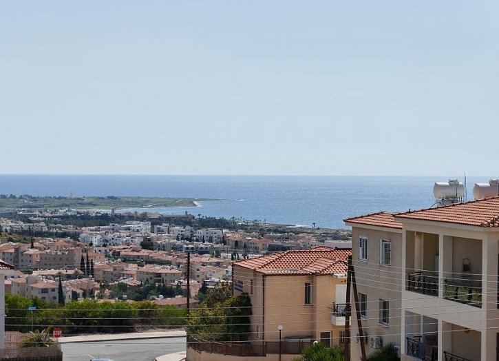 Apartment in Melanos nahe dem Meer