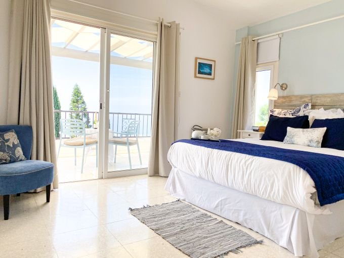 Geräumige Villa mit Meerblick in Paphos