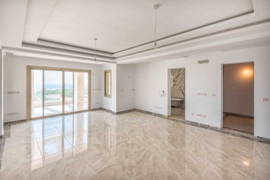 Exclusive Mansion,big plot,sea views