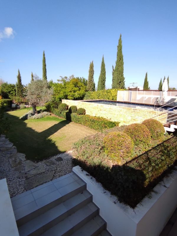 Luxury villa in seafront gated development in Polis