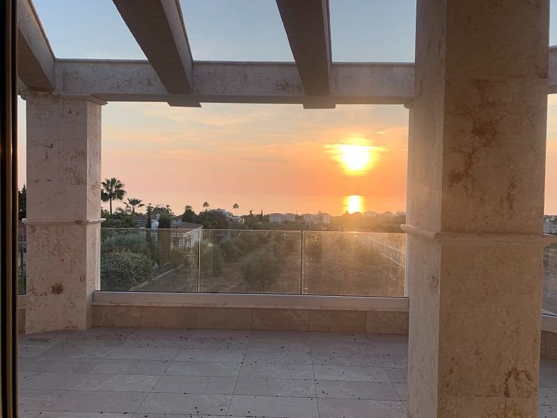 Exclusive Mansion,big plot,sea views
