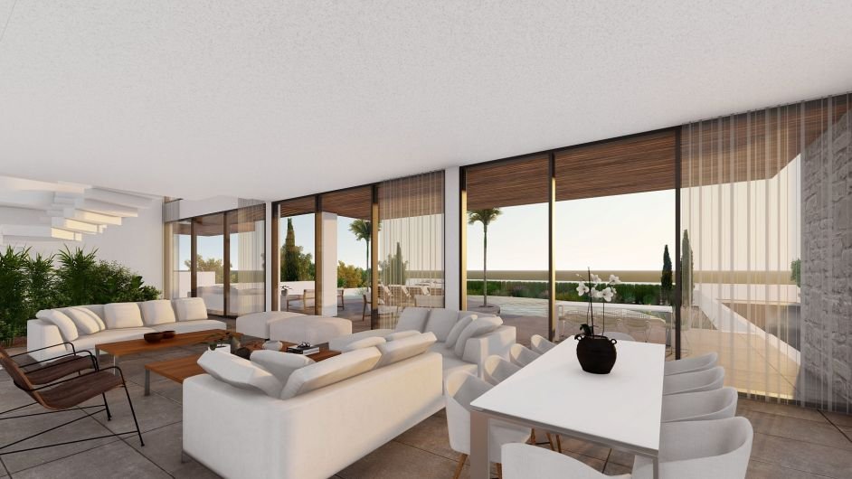 Modern villa steps away from the Sea
