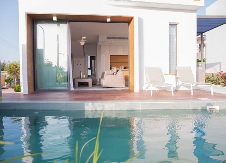 Moderne neue Strandvilla in Paphos