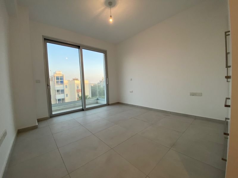 Modern apartment near the beach