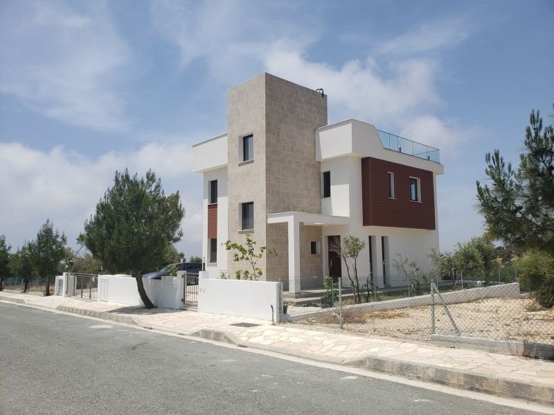 Modern Golf villa
