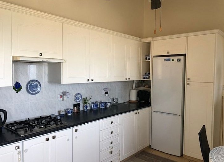 Villa with unobstracted sea views on the hills of Paphos