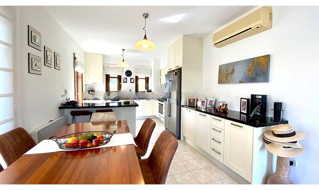 Golf Villa walking distance to resort facilities in Aphrodite Hills
