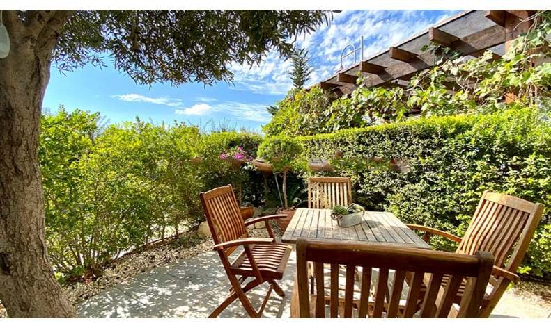 Golf Villa walking distance to resort facilities in Aphrodite Hills