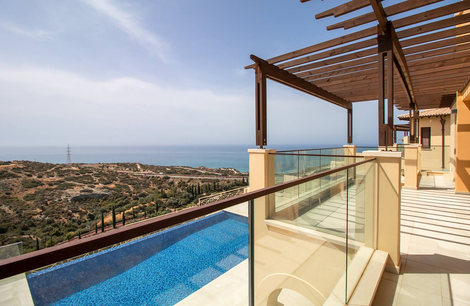 Keyready golf villa,sea views