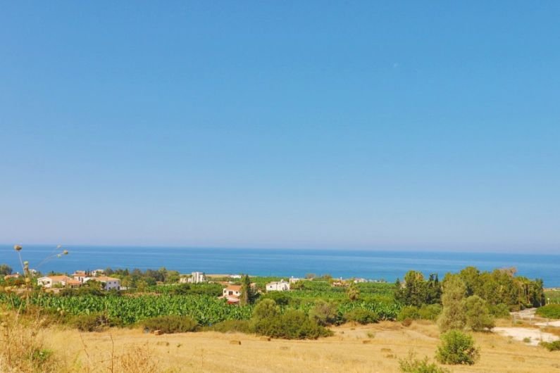 Neue moderne Villa mit Meerblick