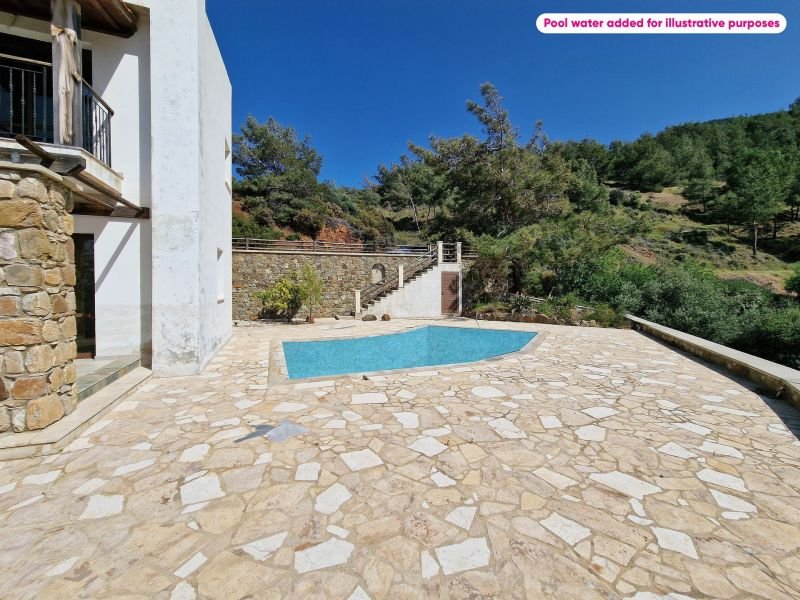 Incomplete seaview stone villa 350m from coast