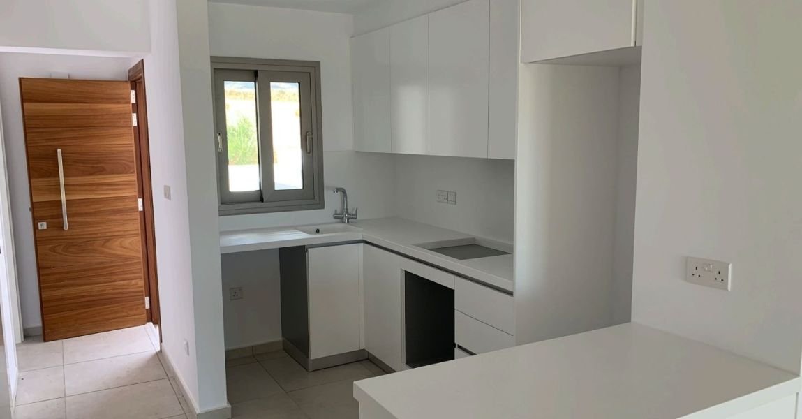 New completed contemporary townhouse in Paphos