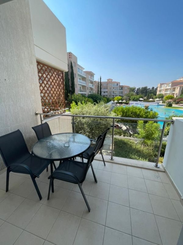 Spacious apartment in Elysia resort