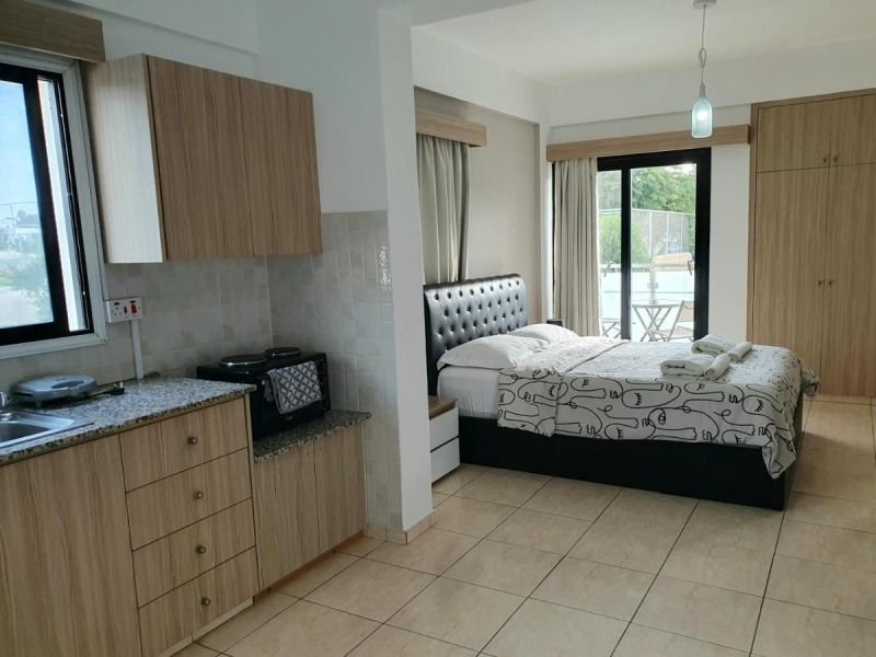 Hotel apts in tourist area of Paphos