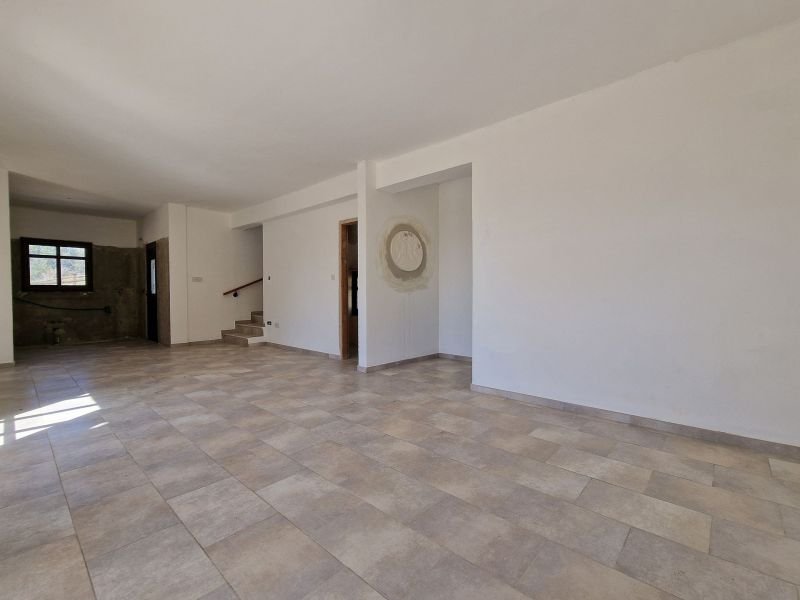 Incomplete seaview stone villa 350m from coast