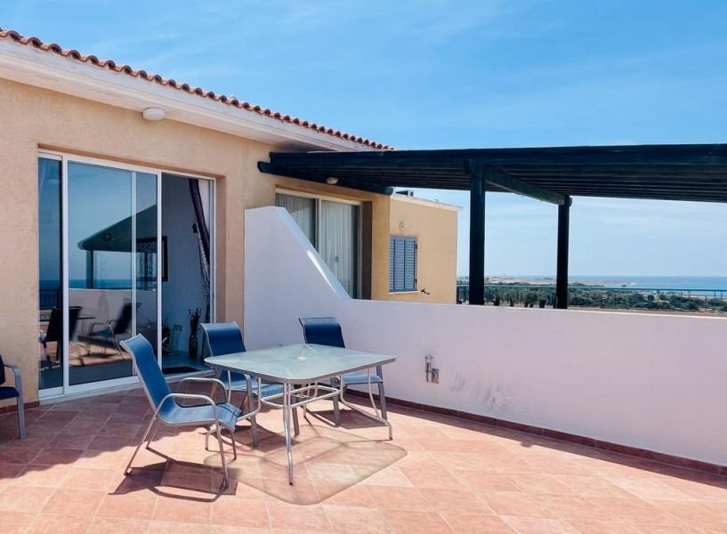 Penthouse mit Meerblick am Strand