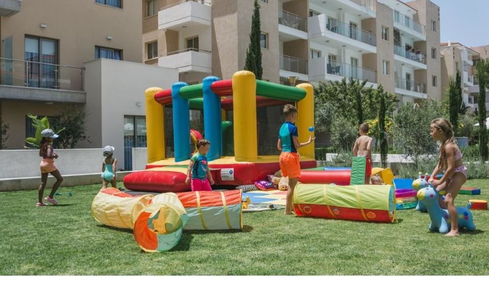 Spacious apartment in Elysia resort