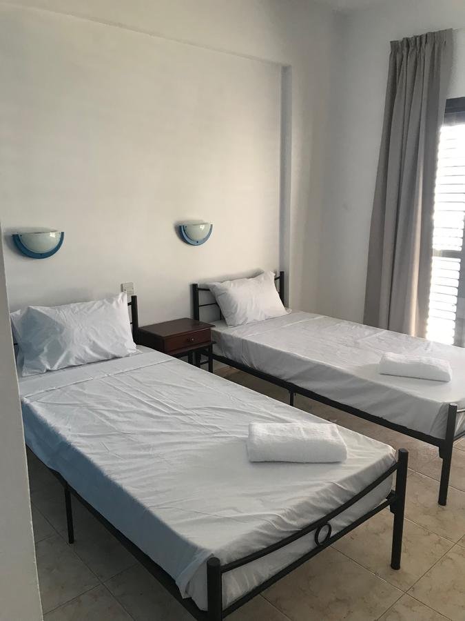 Aparthotel with swimming pool in Paphos