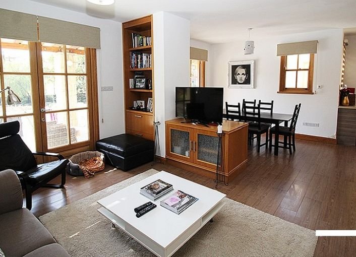 Golf villa on the western plateau in the award-winning Aphrodite Hills Resort