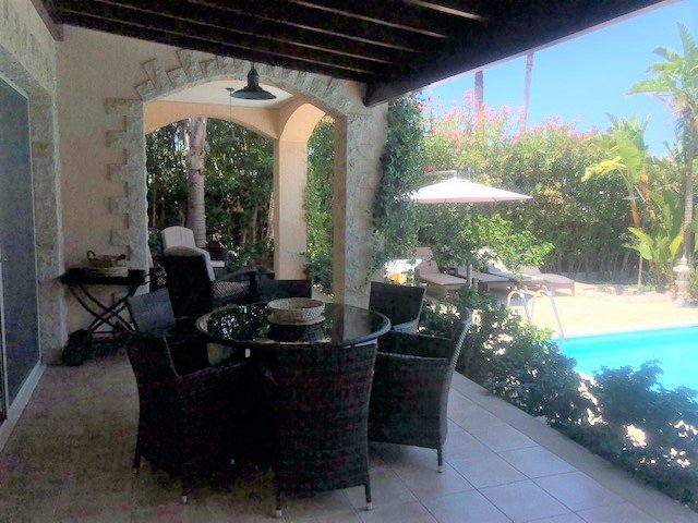 Private Seaview Villa by sandy beach