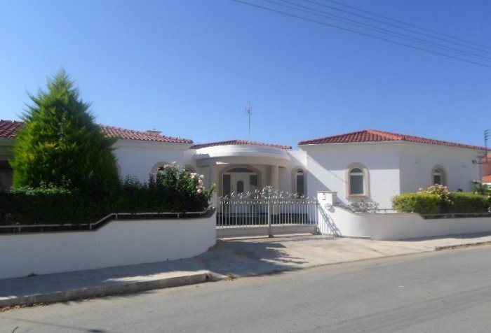 Luxury villa in Paphos,Sea views