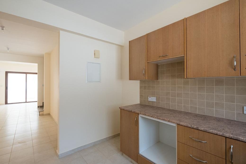 Townhouse in the complex with pool in Paphos