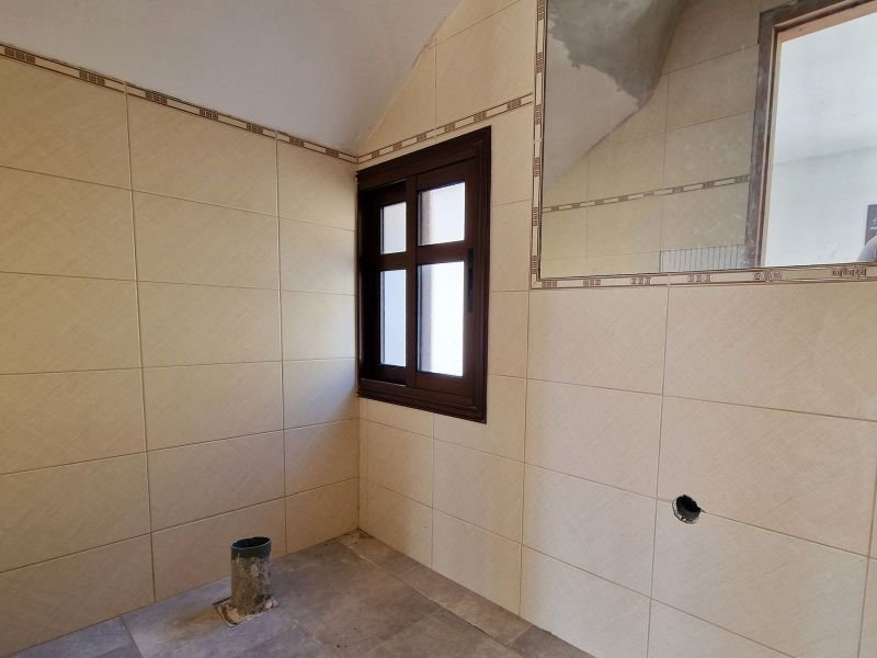 Incomplete seaview stone villa 350m from coast