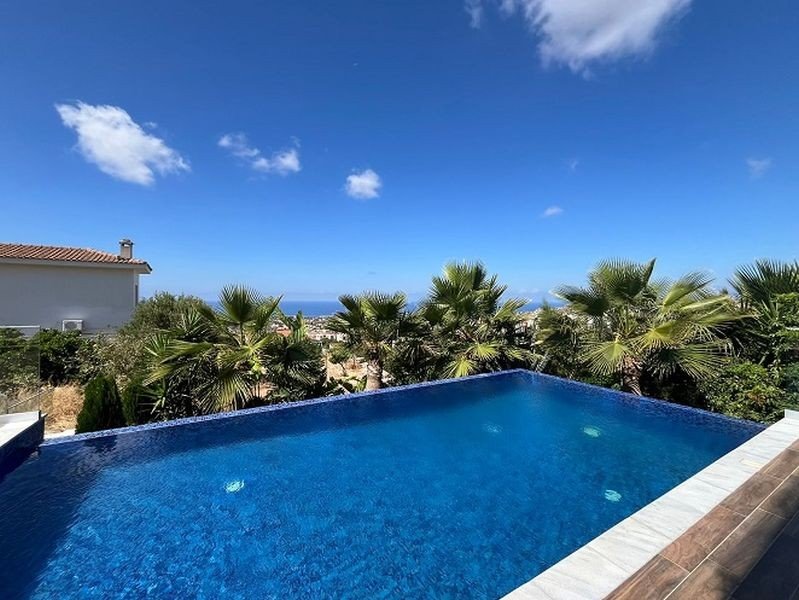 Amazing modern  seaview villa in Paphos