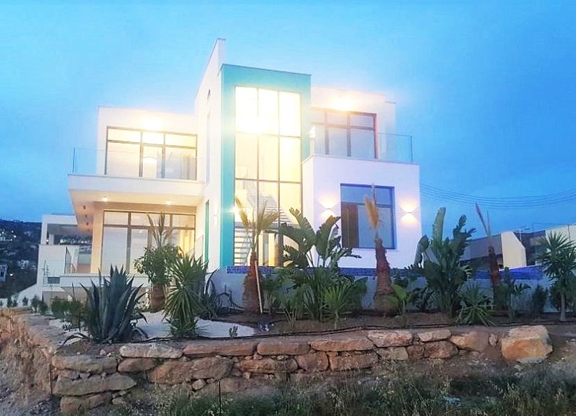 Amazing modern  seaview villa in Paphos