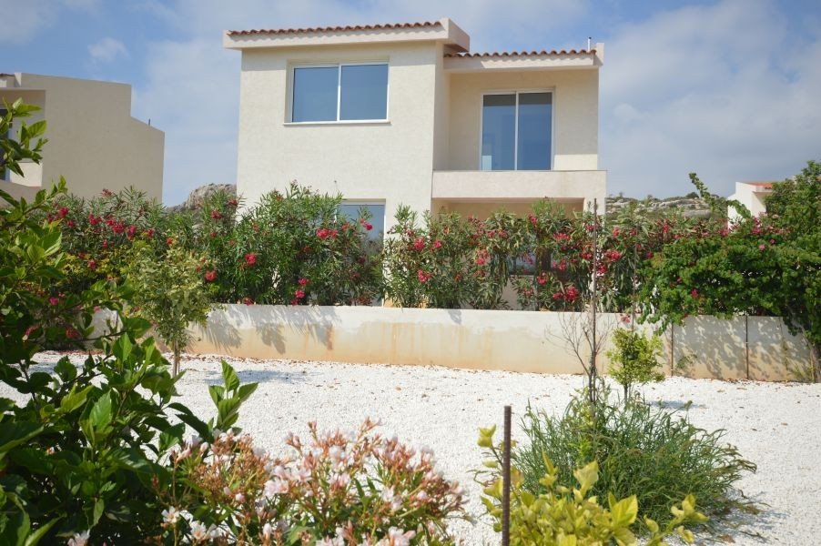 New Detached house with optional swimming pool