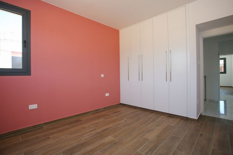 Villa close to International School