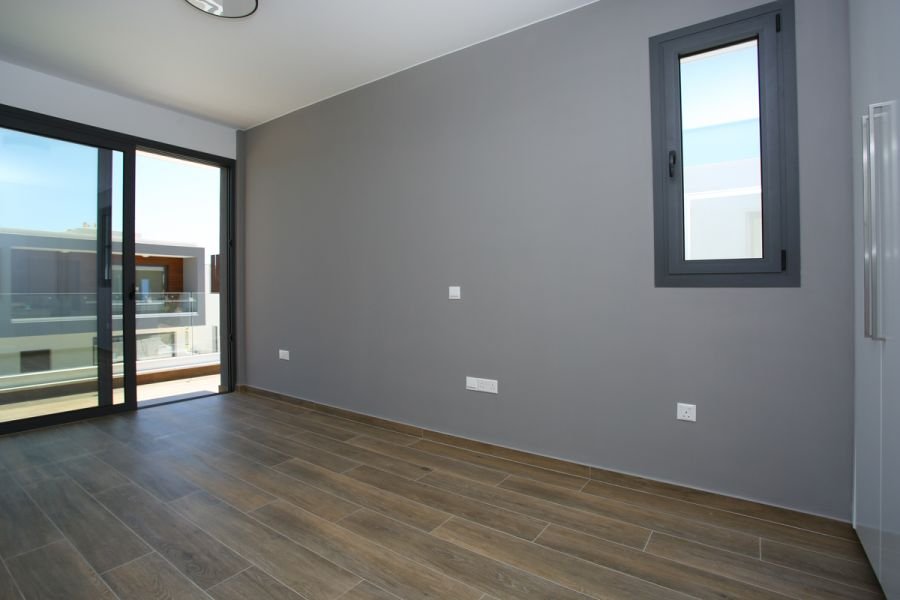 Villa close to International School
