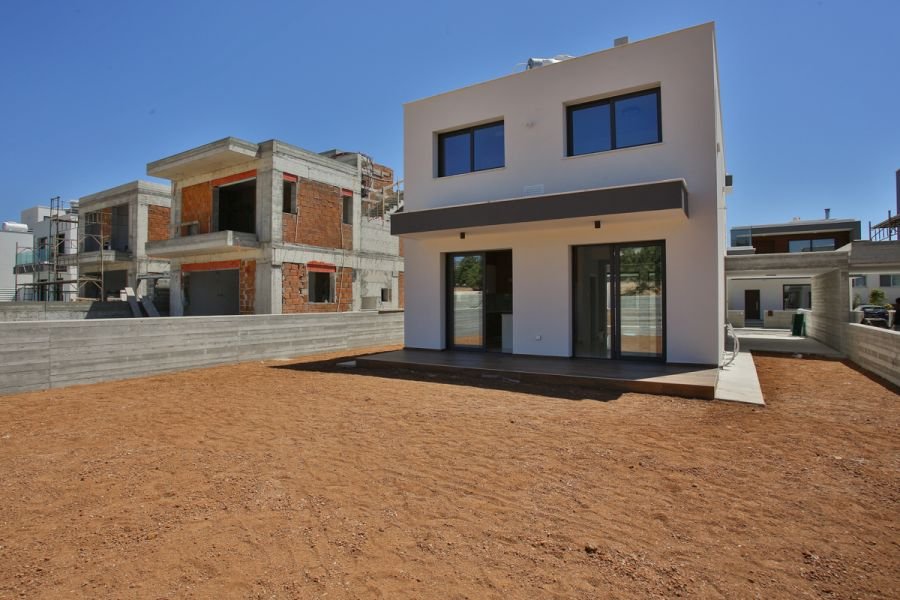 Villa close to International School