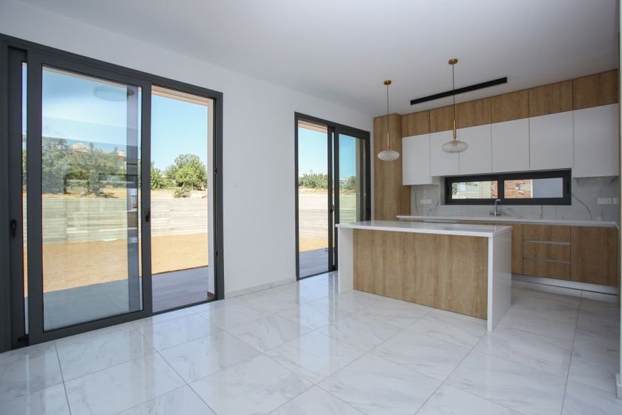 Villa close to International School