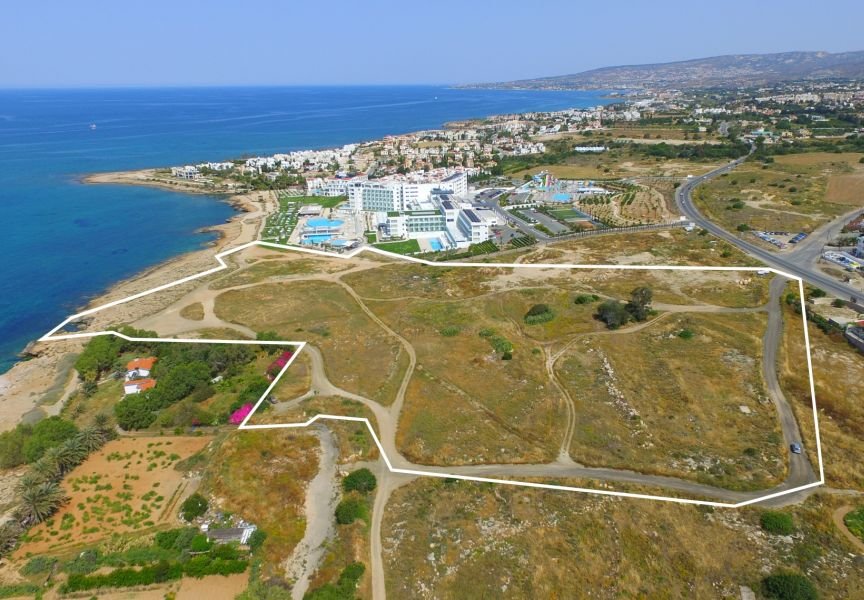 ПМЖ.Вилла на первой линии моря с видом на море