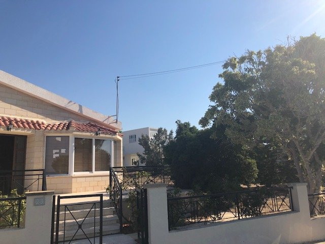 House on double plots,sea views