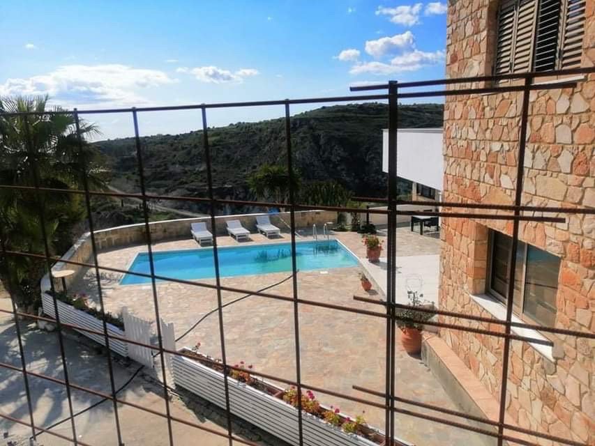 Villa with unobstructed sea views in Paphos.