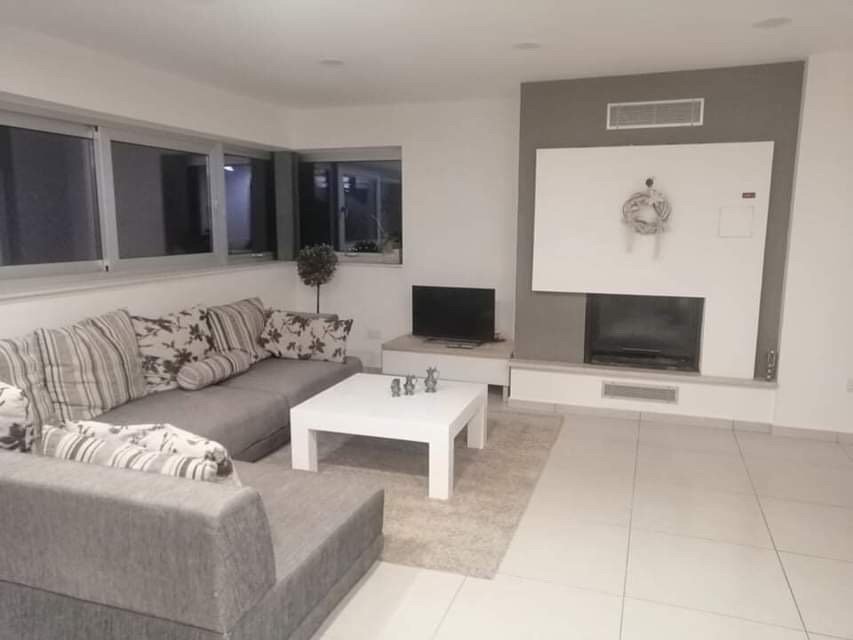 Villa with unobstructed sea views in Paphos.